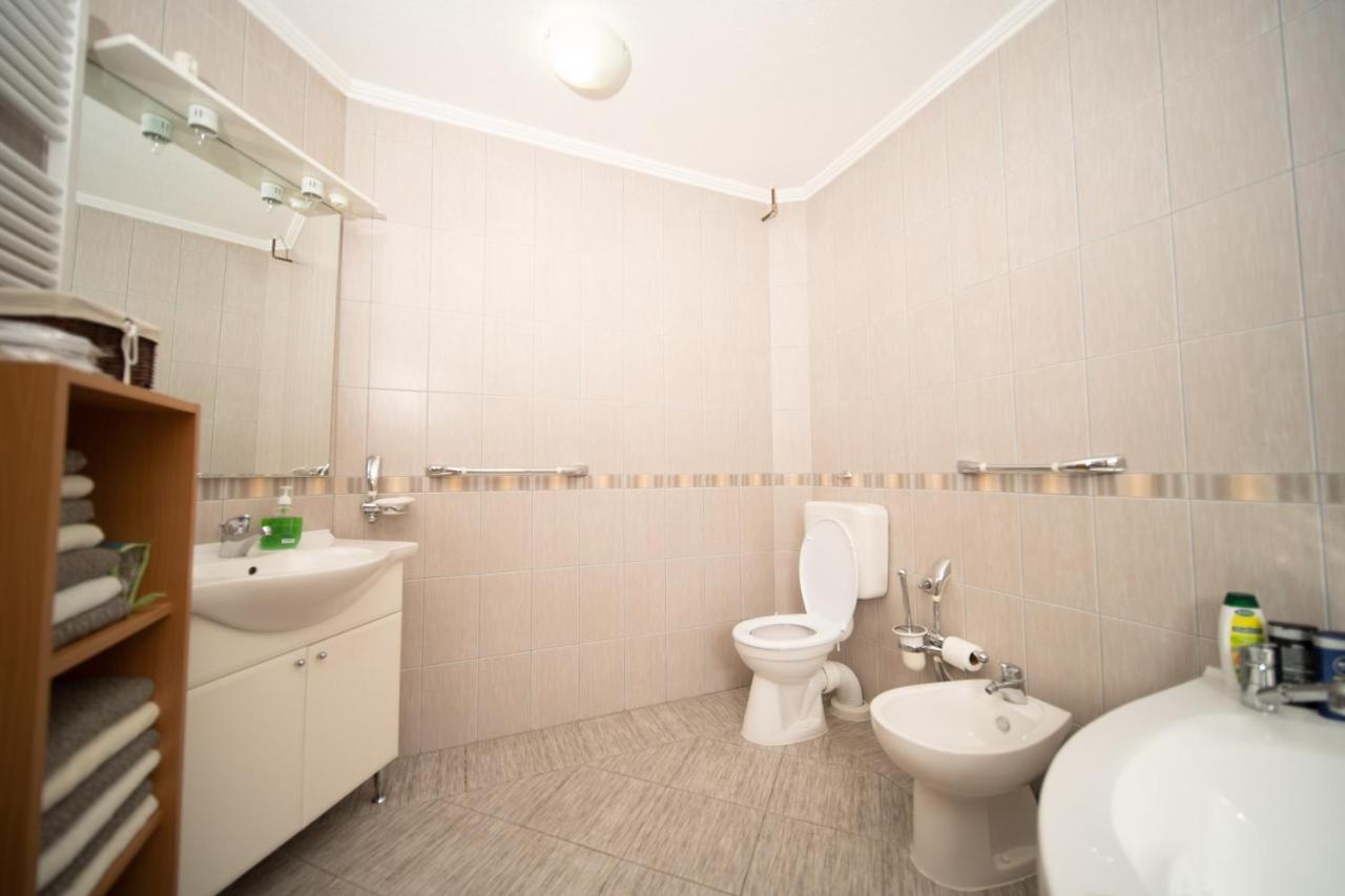 The View Apartment Visoko Buitenkant foto
