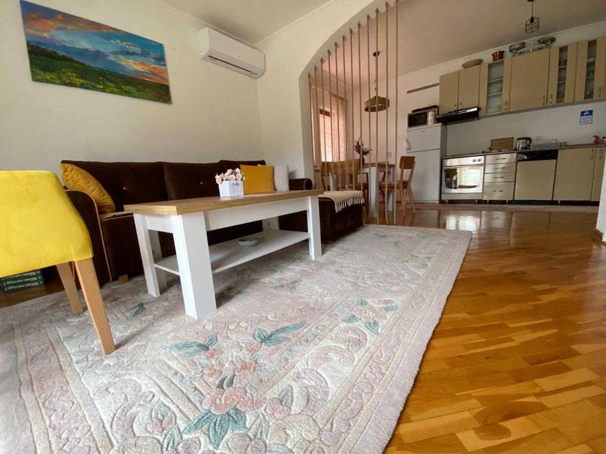 The View Apartment Visoko Buitenkant foto